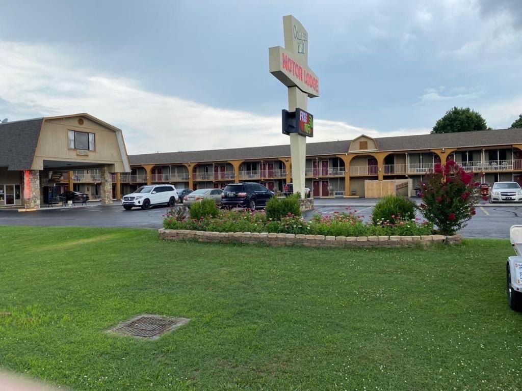 פיג'ן פורג' Conner Hill Motor Lodge מראה חיצוני תמונה