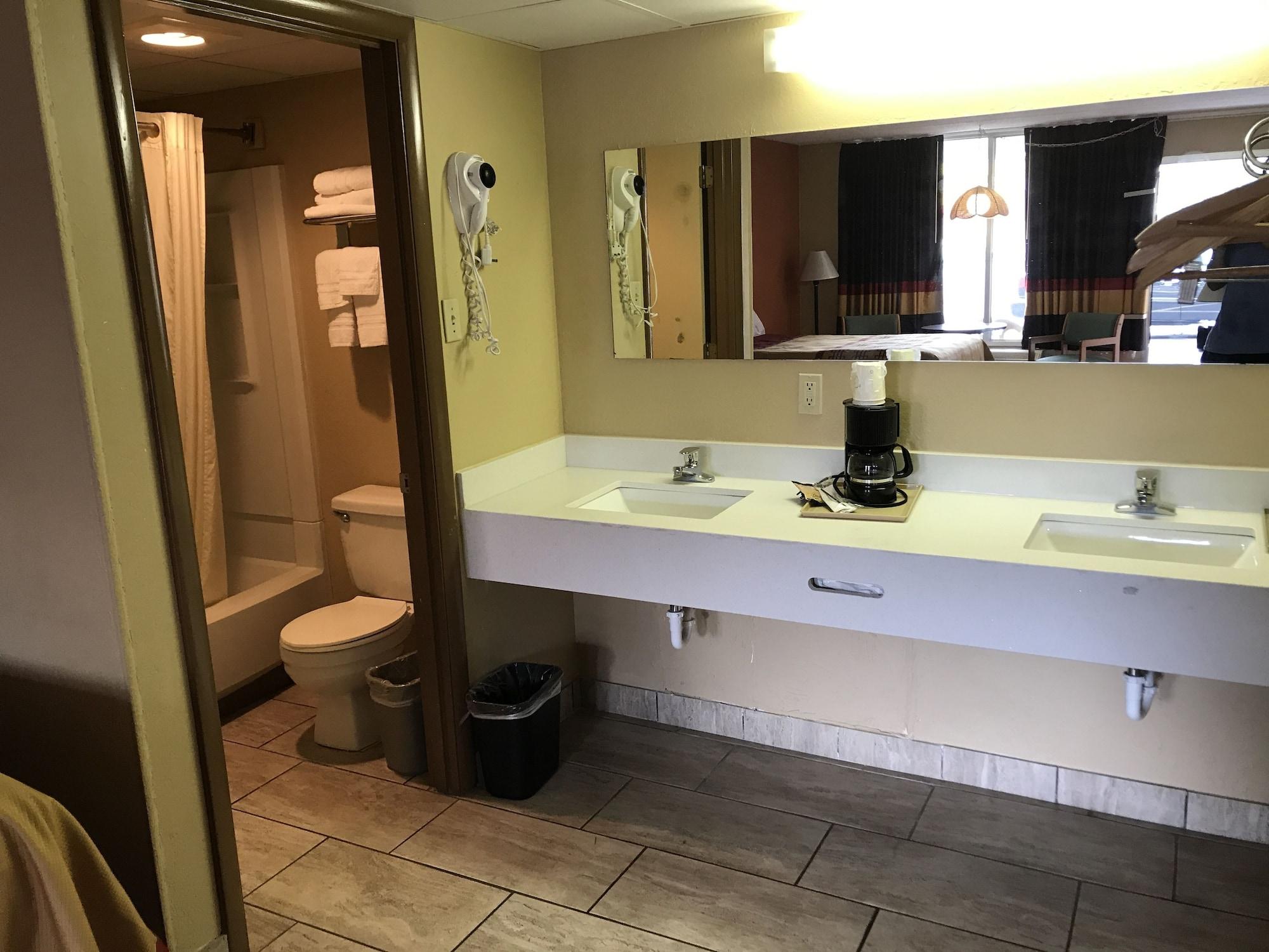 פיג'ן פורג' Conner Hill Motor Lodge מראה חיצוני תמונה