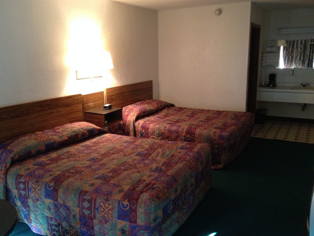 פיג'ן פורג' Conner Hill Motor Lodge מראה חיצוני תמונה